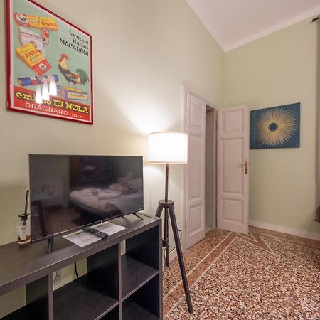 Lungarno Buozzi 7 Apartments Pisa Exterior foto